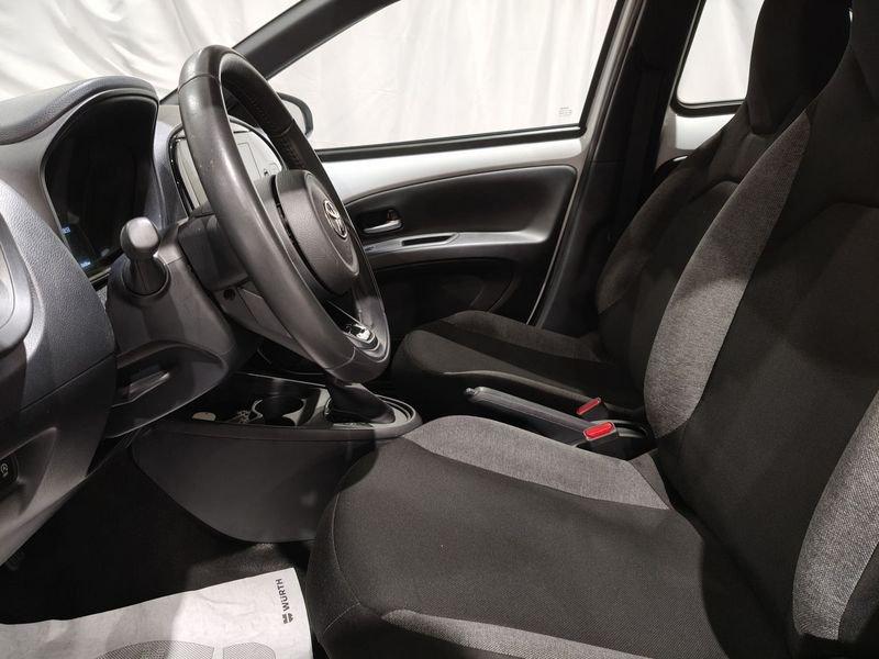 Toyota Aygo X Aygo X 1.0 VVT-i 72 CV 5 porte Active S-CVT