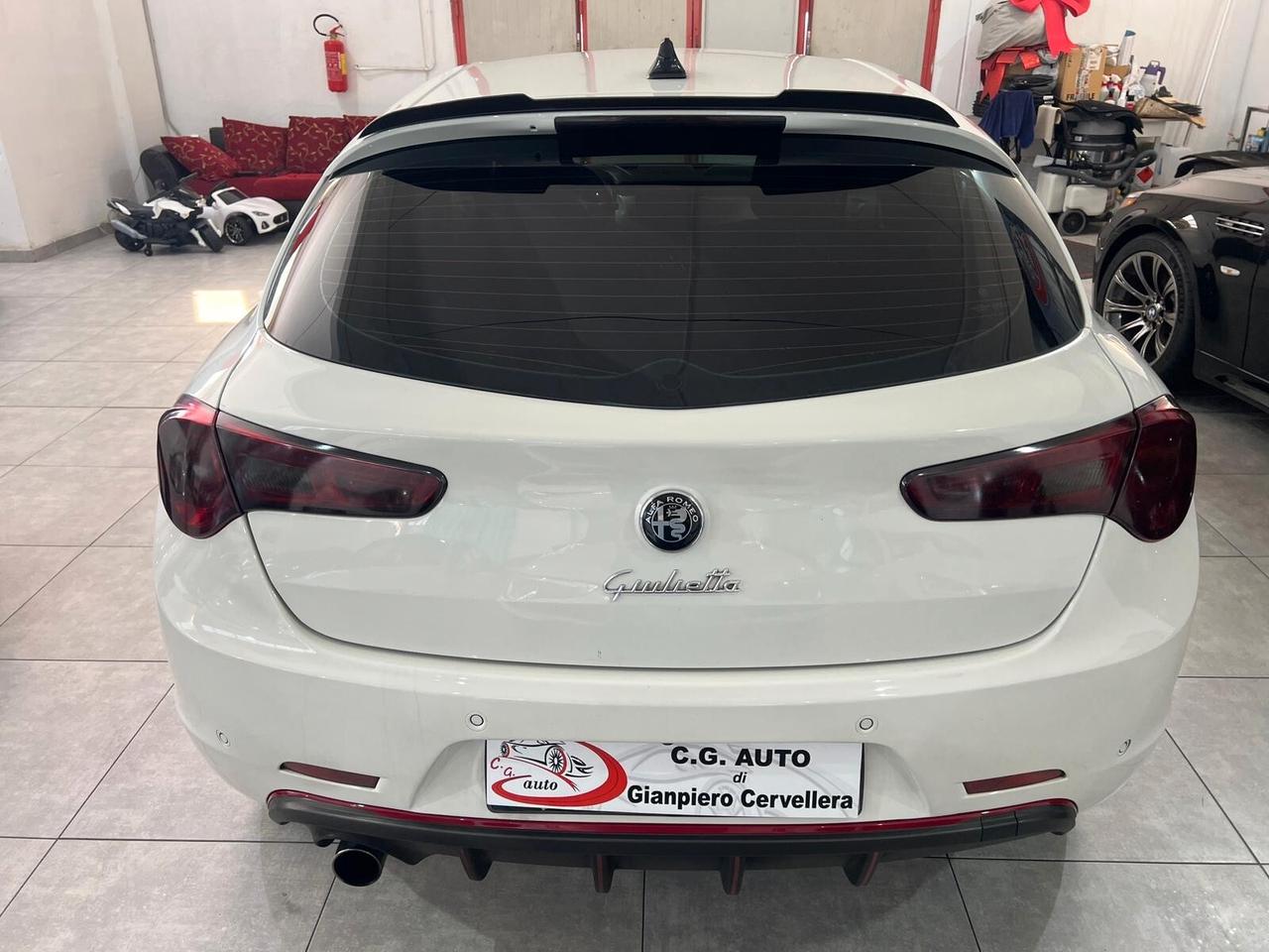 Alfa Romeo Giulietta 1.6 JTDm-2 105 CV Exclusive 2011