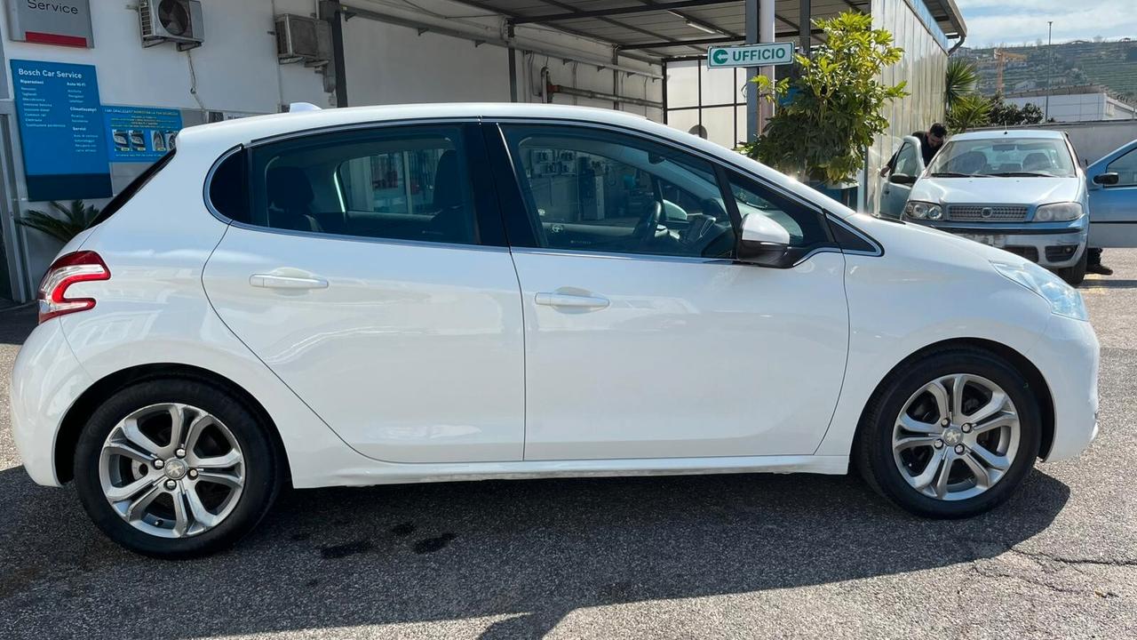 Peugeot 208 1.4 VTi 95 CV 5p. GPL Allure