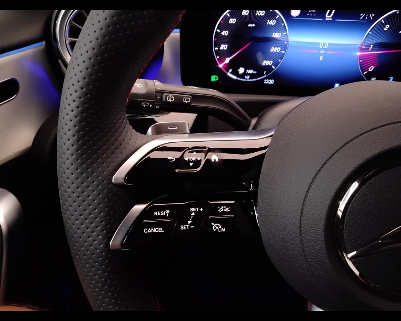 Mercedes-Benz Classe A - W177 2023 - A 180 d AMG Line Advanced Plus auto