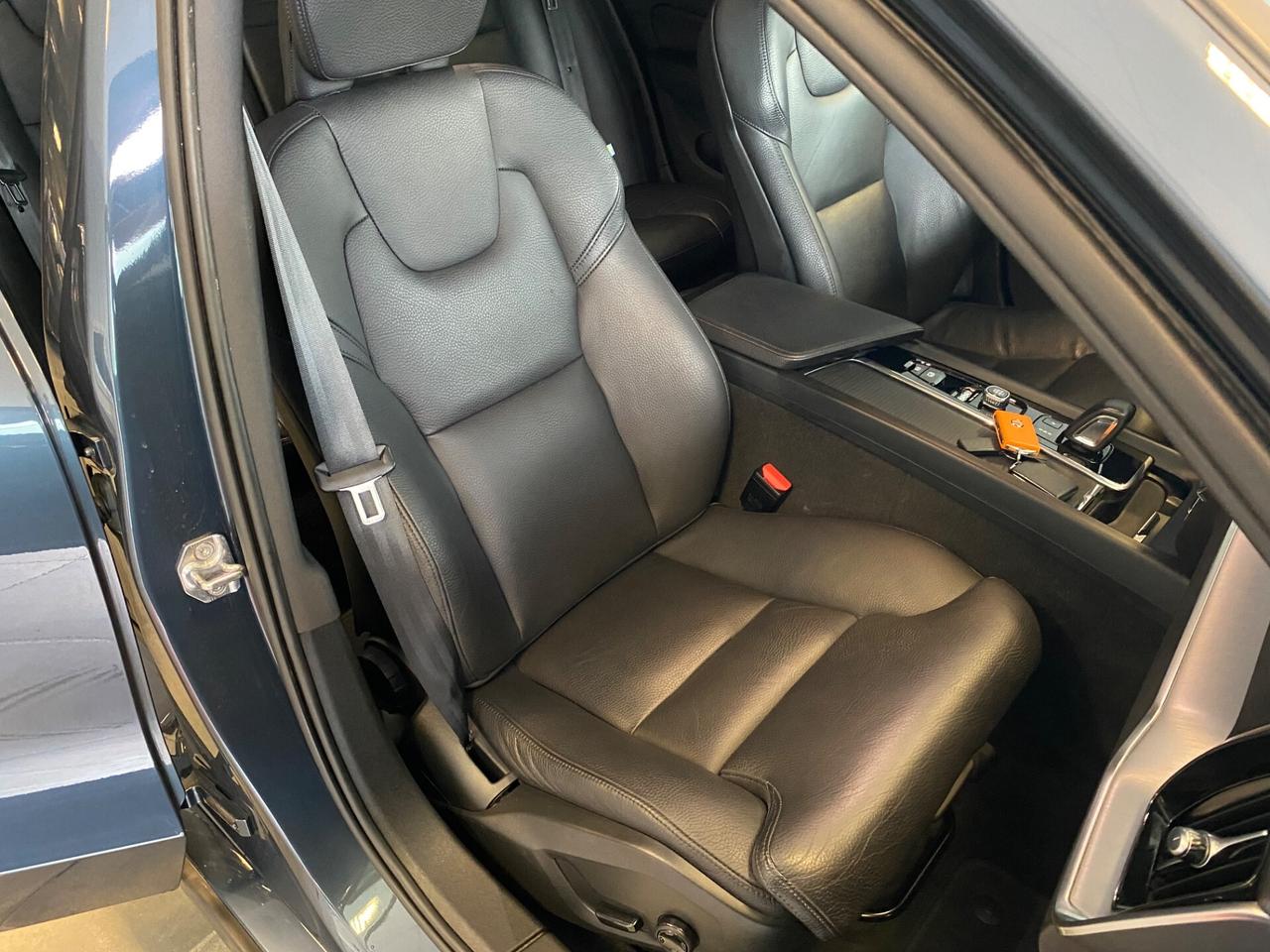 Volvo V60 B4 2.0 197 CV Geartronic Momentum Business Pro