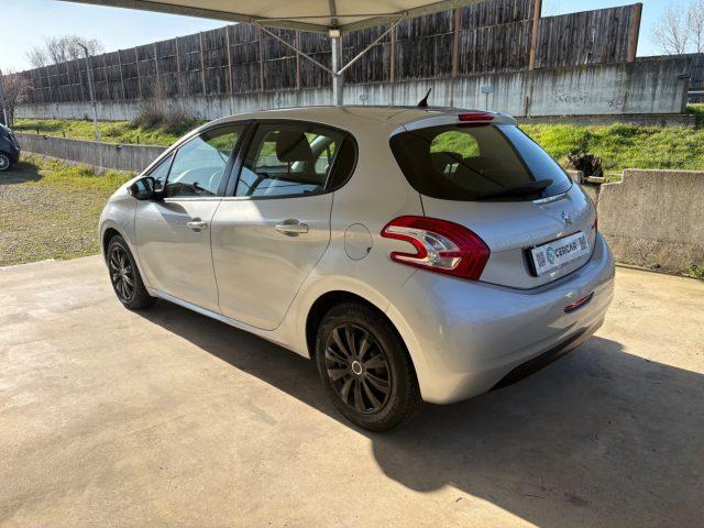 PEUGEOT 208 1.0 VTi 68 CV 5 porte OK NEOPATENTATI EURO 5B BENZ