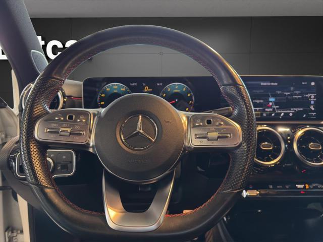 MERCEDES-BENZ A 220 Automatic Premium