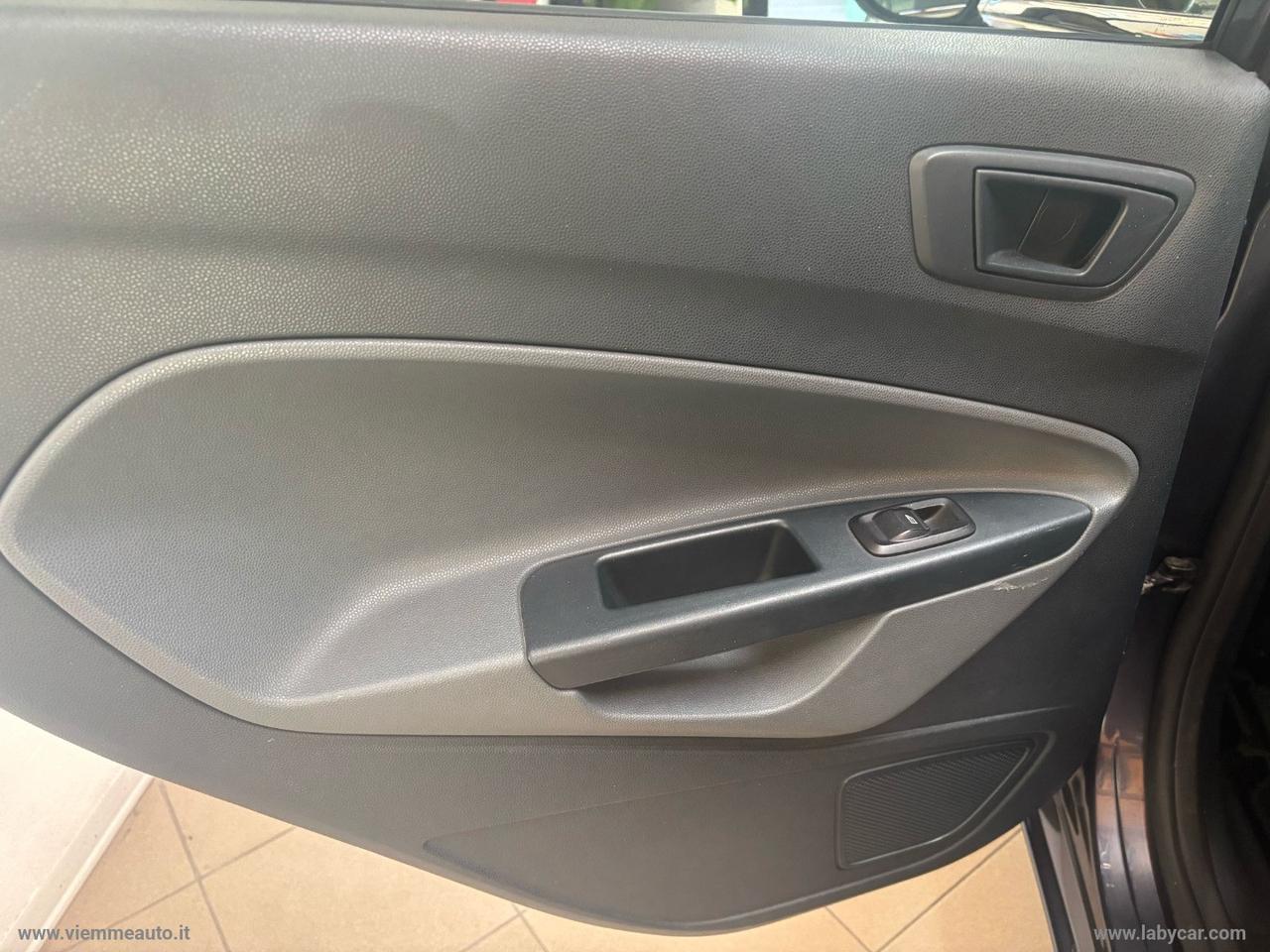 FORD Fiesta 1.4 TDCi 70 CV 5p. Titanium