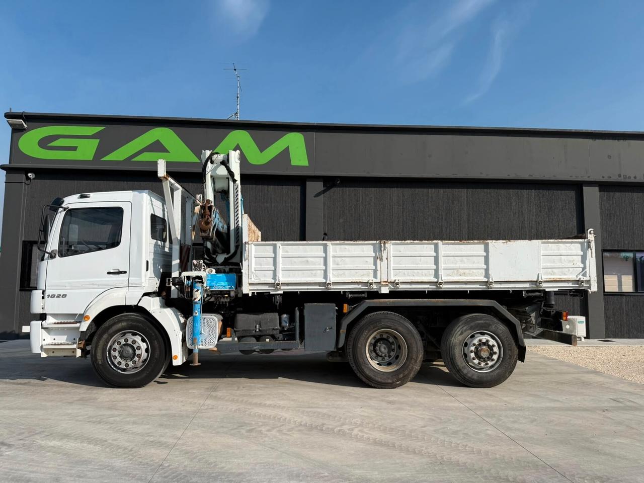 Mercedes Benz Atego 1828 ribaltabile+gru CORMACH