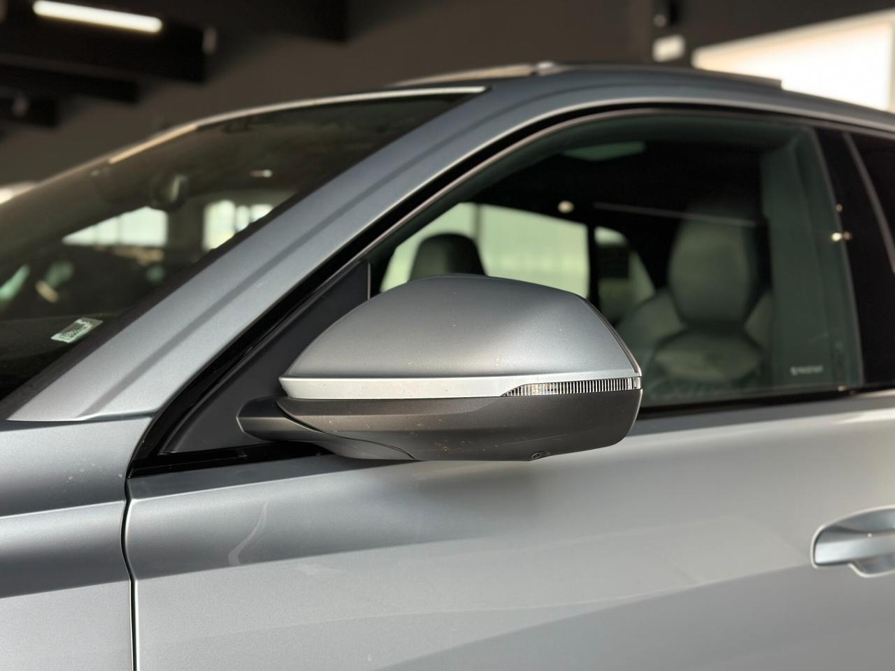 Audi Q8 50 TDI 286 CV quattro tiptronic Sport