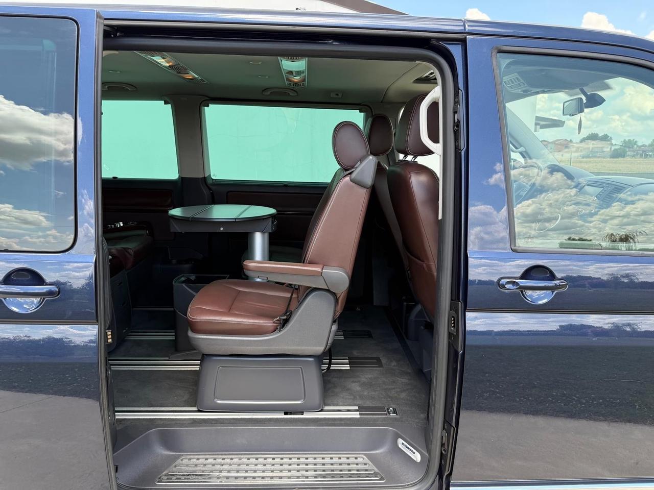 Volkswagen Multivan 2.0 BiTDI 180CV DSG Highline