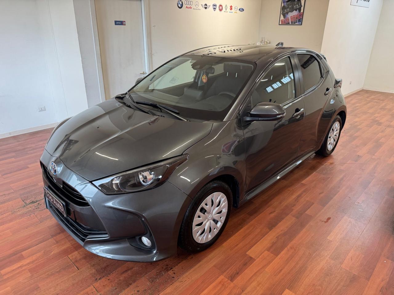 TOYOTA YARIS 1.5 HYBRID ACTIVE - MY21