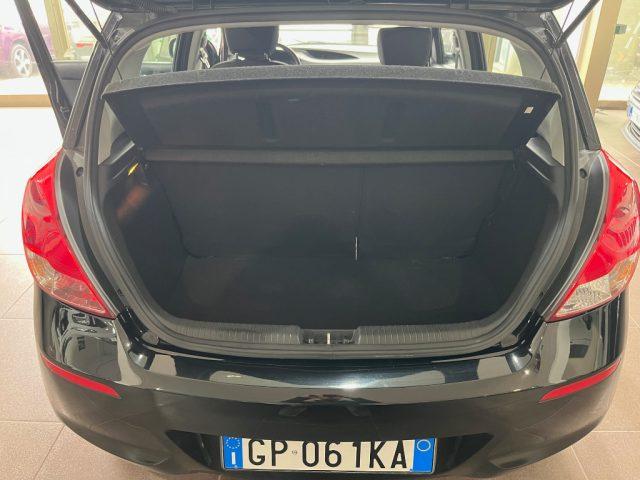 HYUNDAI i20 1.2 5p. Sound Edition