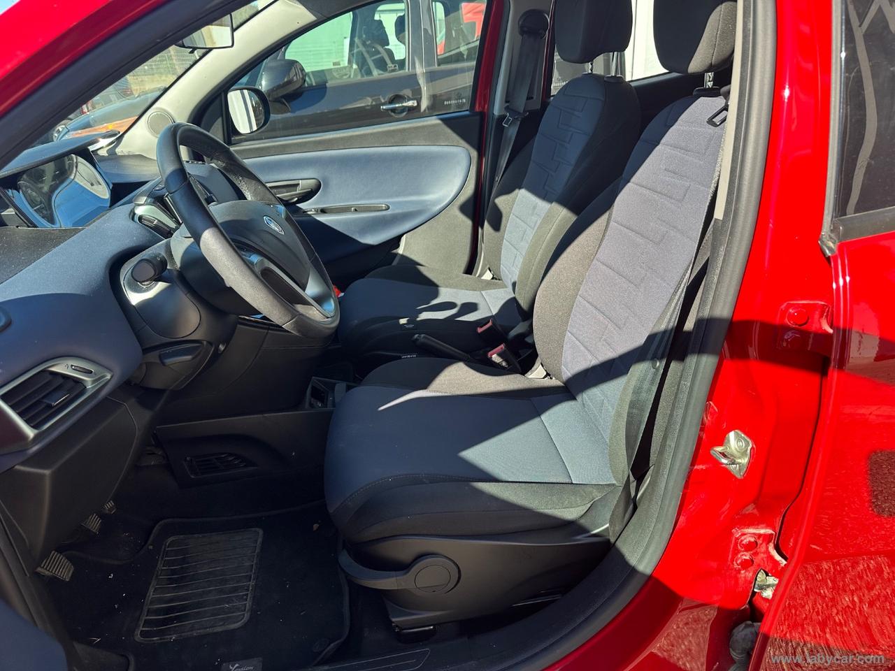 LANCIA Ypsilon 1.2 69 CV 5p. GPL GOLD Plus