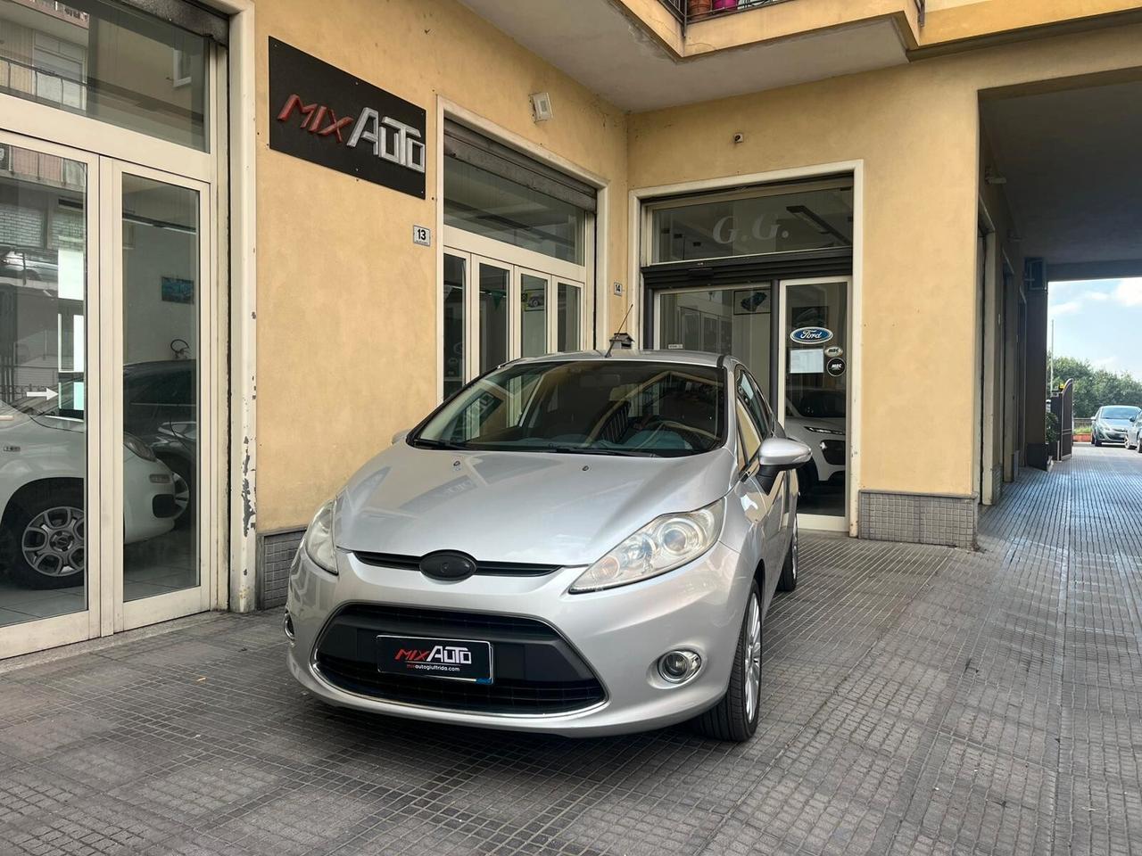 Ford Fiesta 1.4 TDCi 68CV 3 porte Titanium