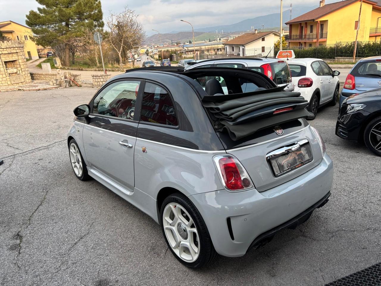 Abarth 500 C 1.4 Turbo T-Jet MTA Bicolore