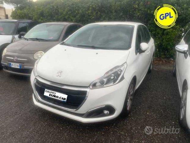 Peugeot 208 Active PureTech 82 GPL