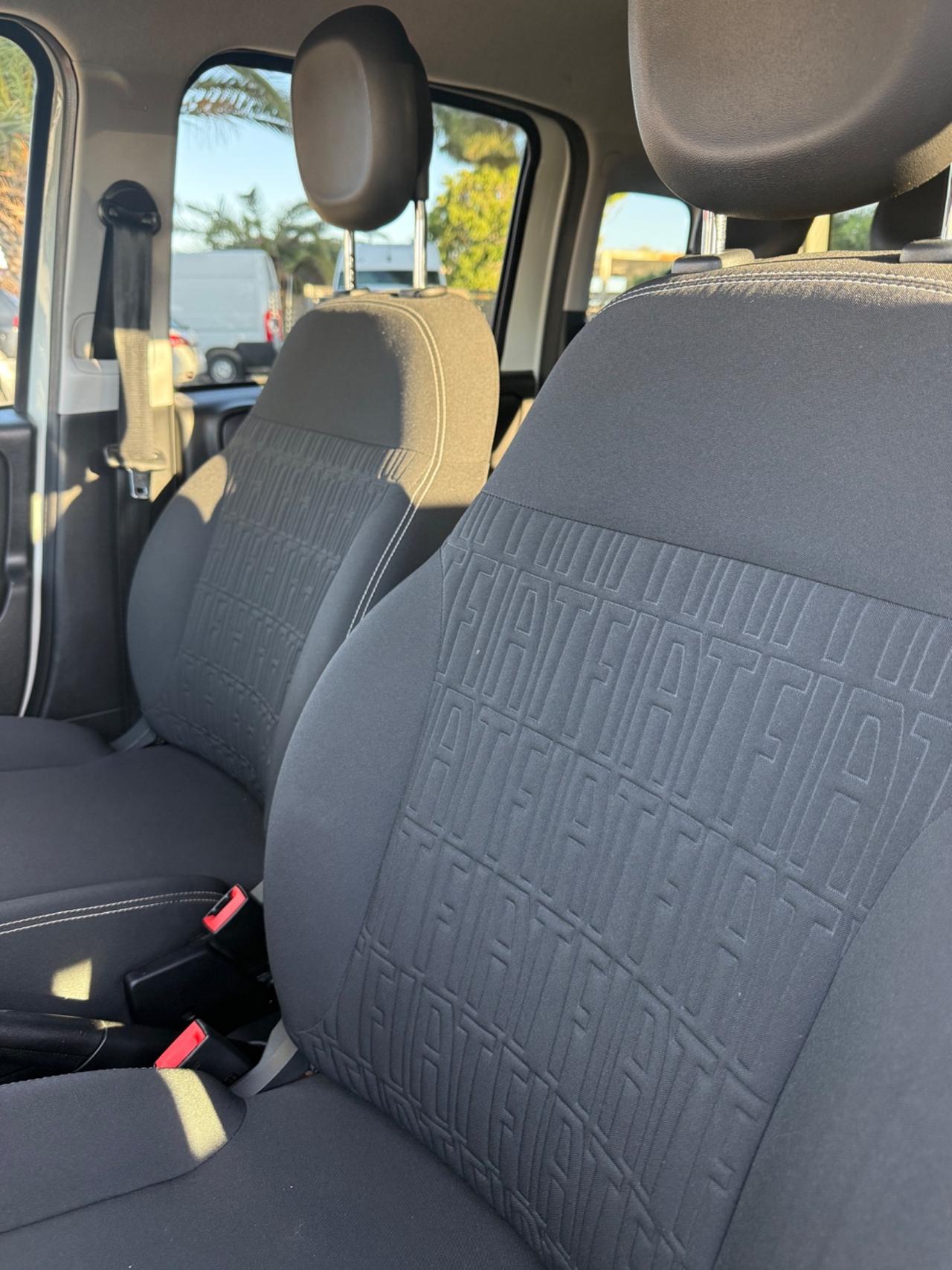 Fiat Panda unico proprietario accessoriata garanzia