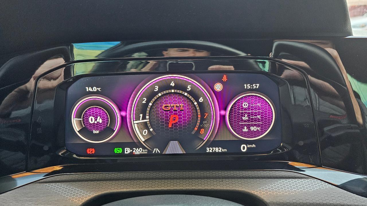 Volkswagen Golf GTI 2.0 245CV TSI DSG IQ LIGHT 19' LED PERLA