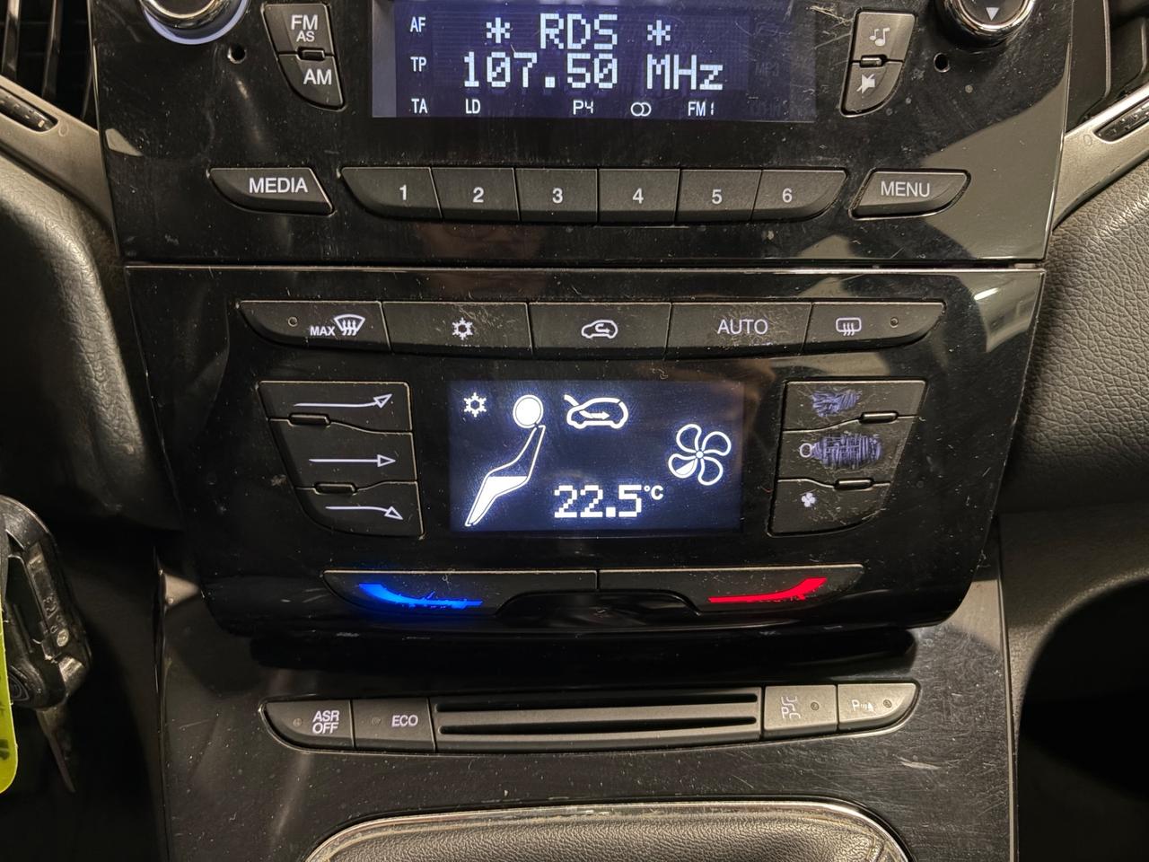 Lancia Ypsilon 0.9 TwinAir 85 CV 5 porte S&S Platinum