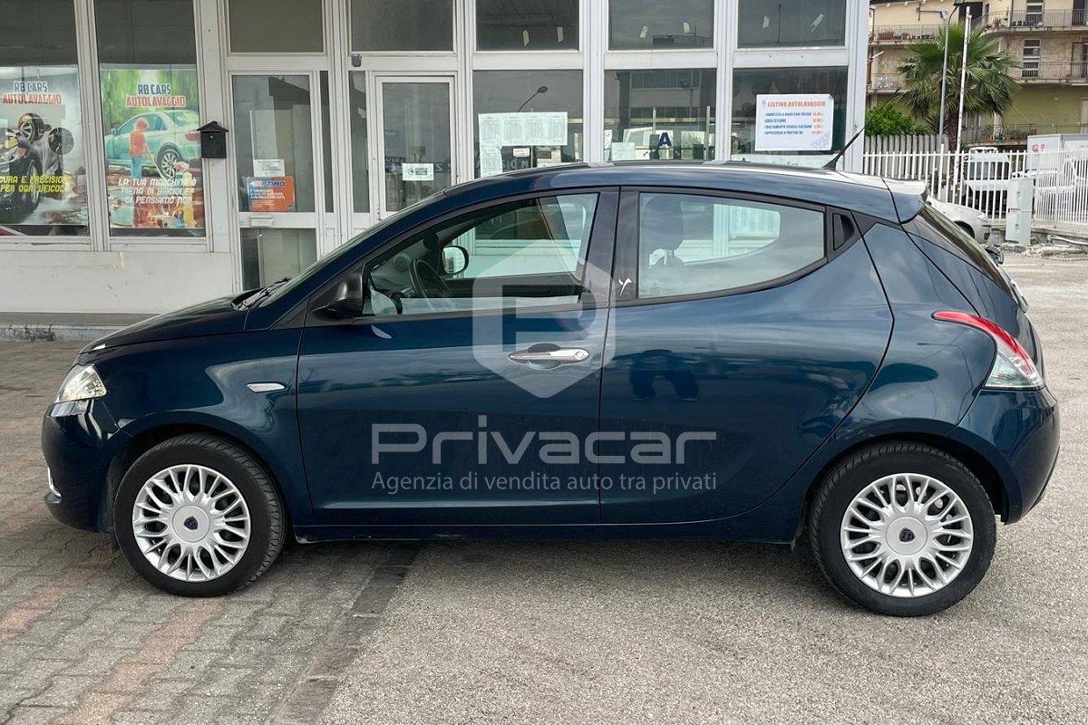LANCIA Ypsilon 1.2 69 CV 5 porte Silver