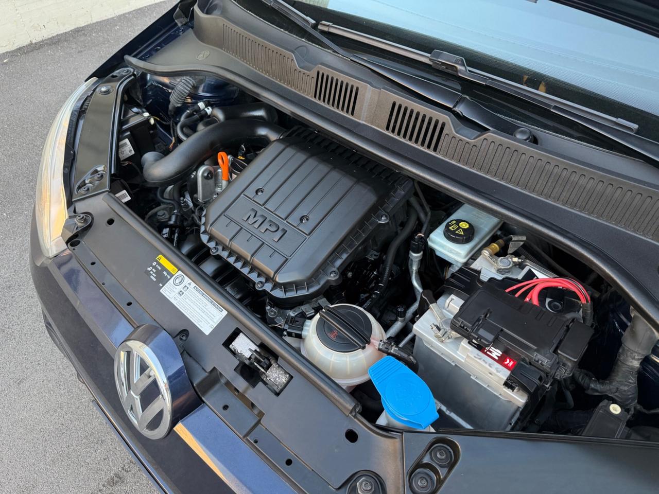 Volkswagen up! 1.0benzina - 2013