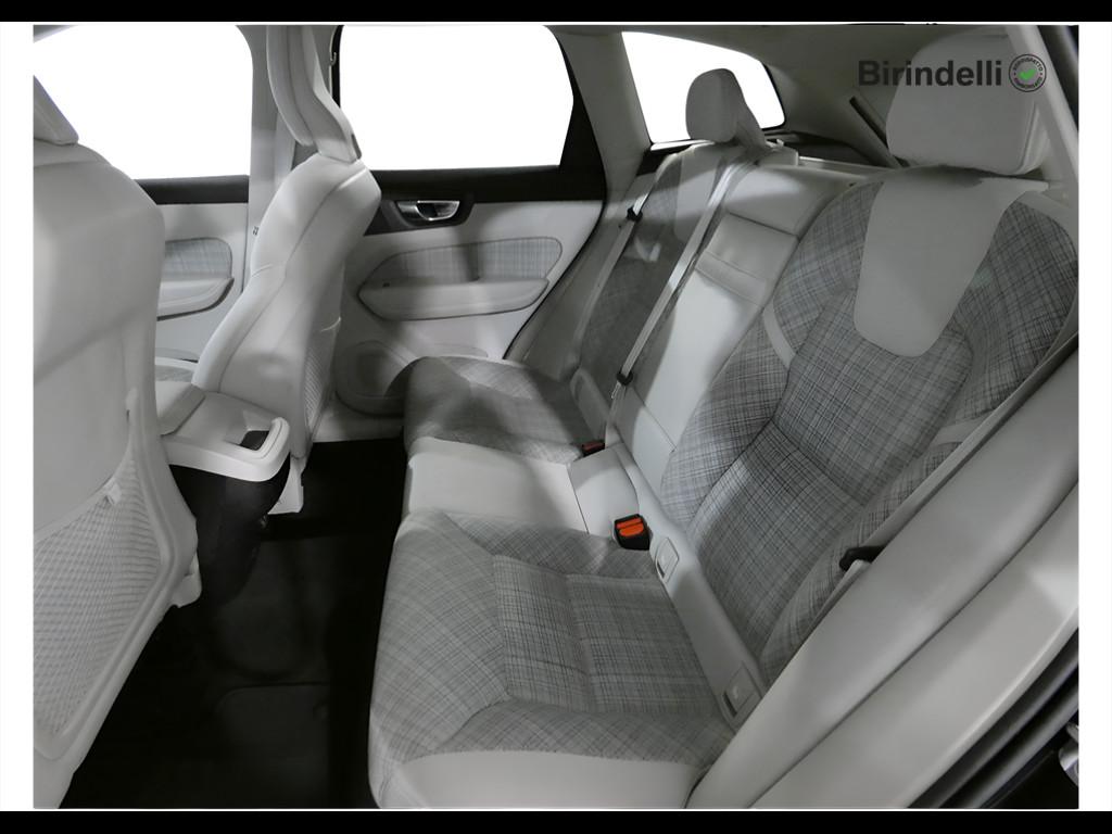 VOLVO XC60 (2017-->) - XC60 B4 (d) automatico Plus Bright