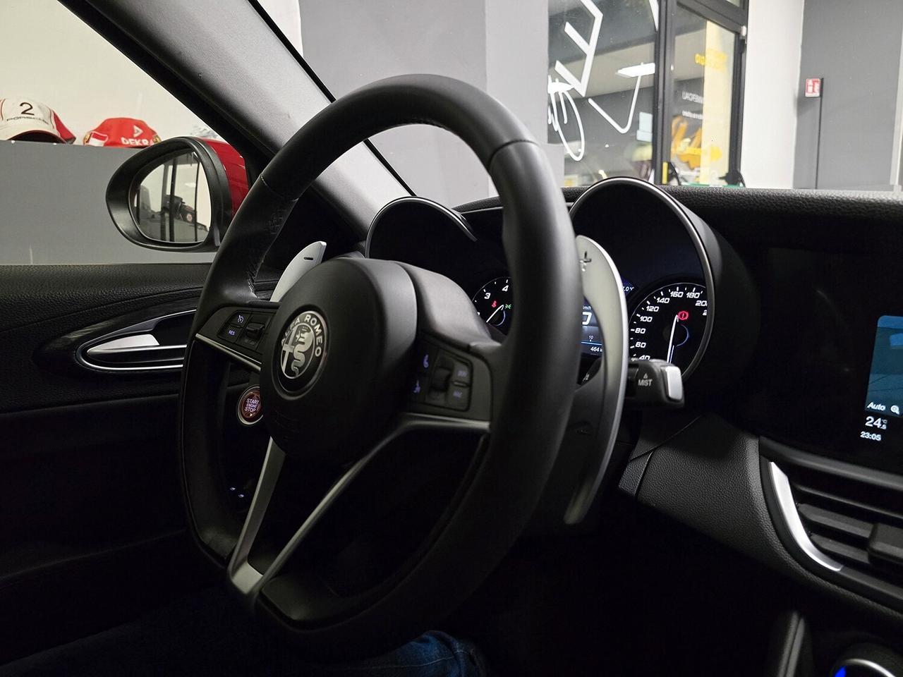 Alfa Romeo Giulia 2.2 T BUSINESS 190CV ROSSO ALFA_FATTURE_CARBONIO