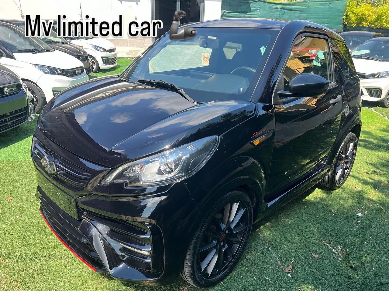 Ligier js 50 ultimate sport black dci clima servosterzo 2024 14000 km