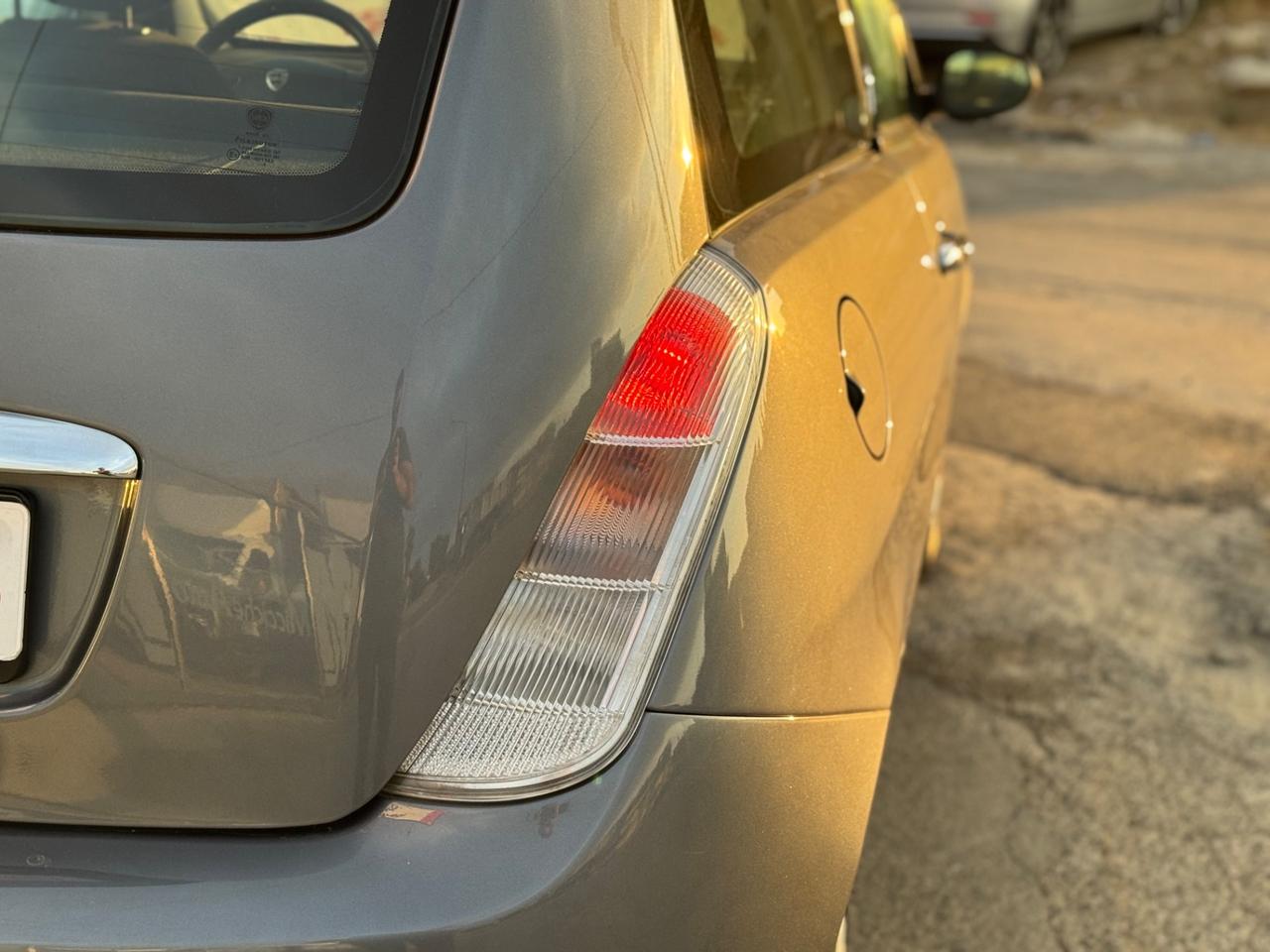 LANCIA YPSILON 1.2 60 CV PLATINO NEO PATENTATI