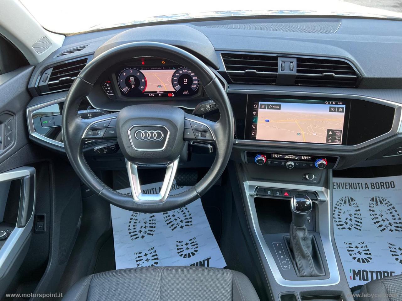 AUDI Q3 35 TDI S tronic Business Advanced