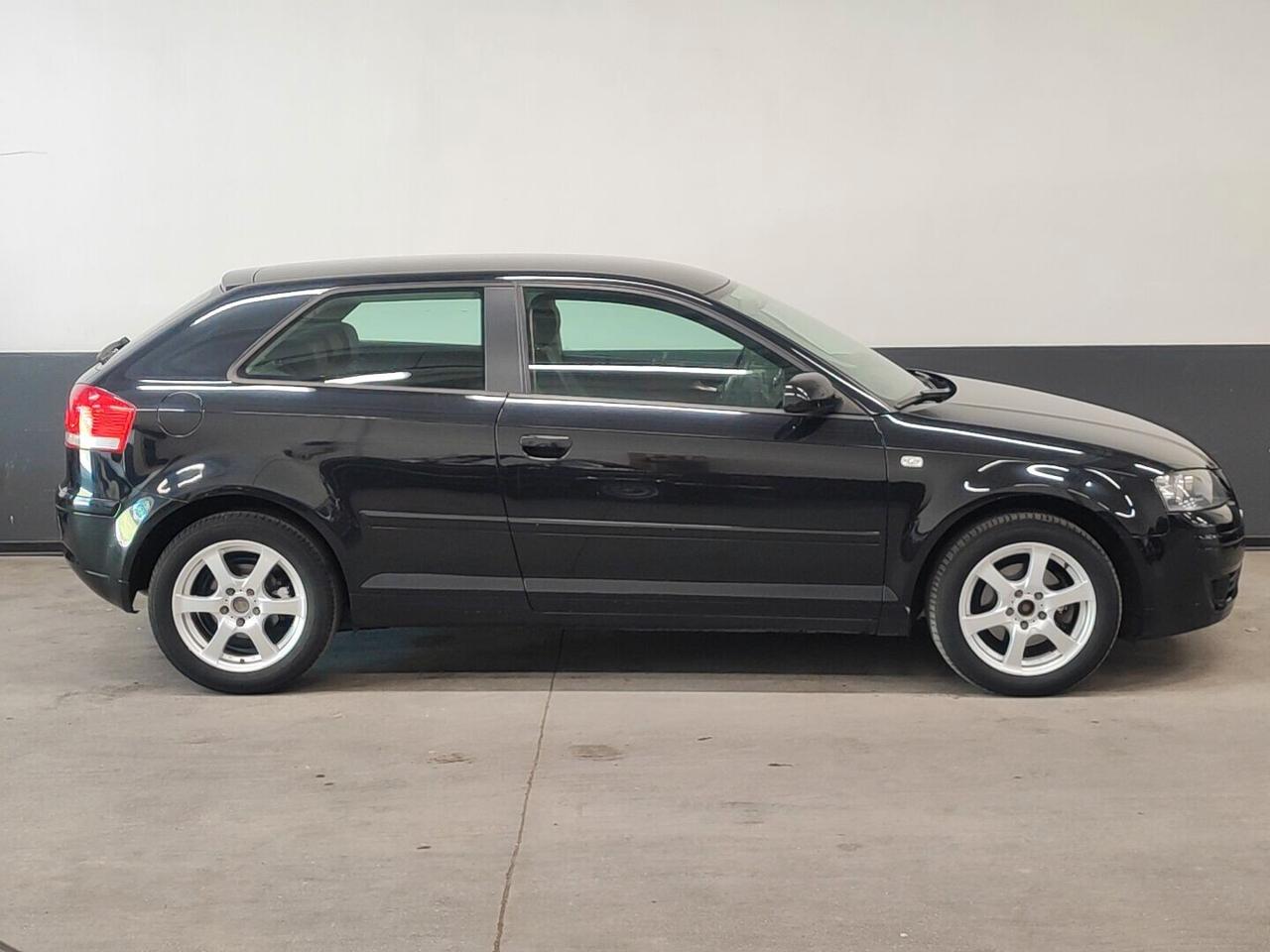 Audi A3 1.6 16V FSI Ambition