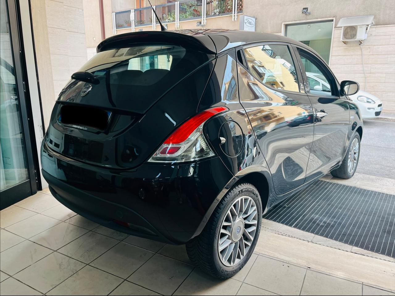 Lancia Ypsilon 1.2 GPL - PERFETTA - 2012