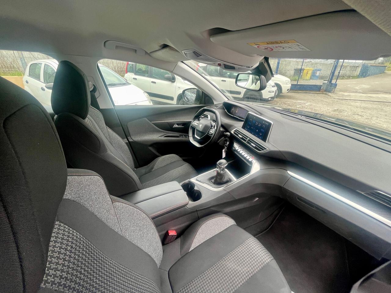 Peugeot 3008 BlueHDi 130cv 6m km 101000