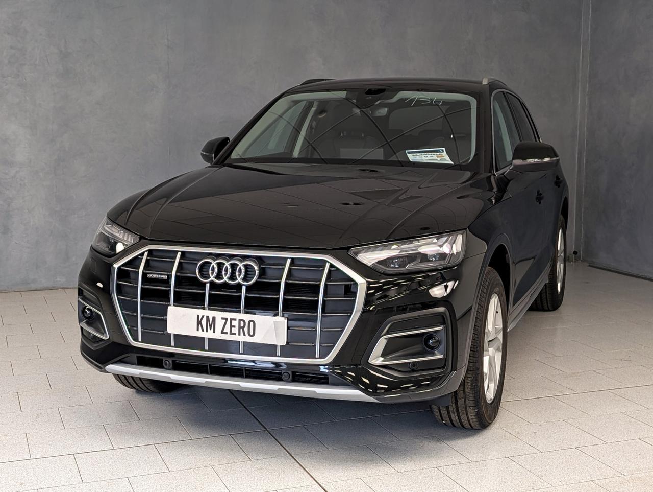 Audi Q5 40 TDI MHEV quattro S-tronic Business Advanced