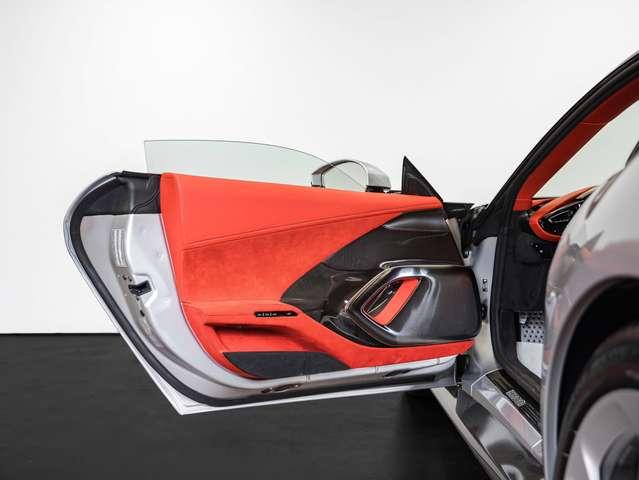 Ferrari 12Cilindri - Personalizzazione Atelier