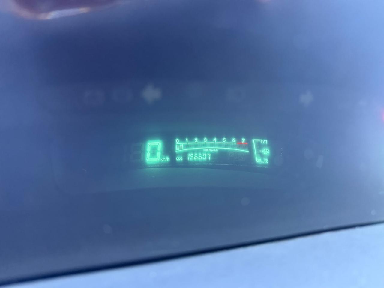 Toyota Yaris 1.3benz 2008 156.000km per neopatentati