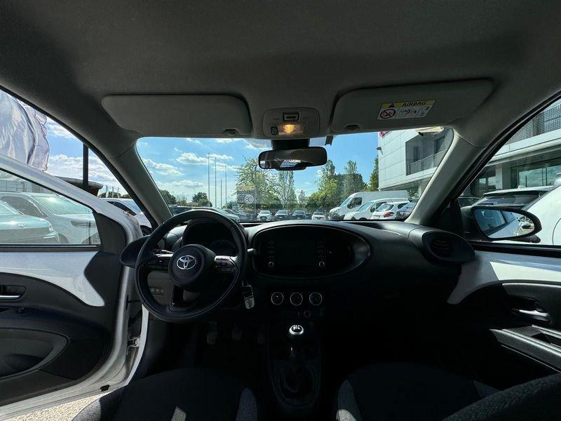 Toyota Aygo X 1.0B (72 CV) Active