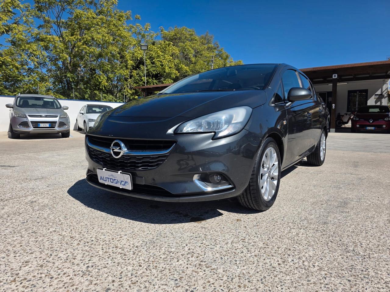 Opel Corsa 1.2 5 porte