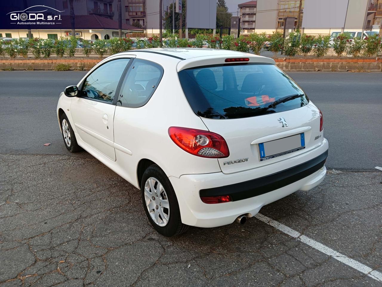 Peugeot 206 Plus 1.4 HDi 70CV Neo Patentati