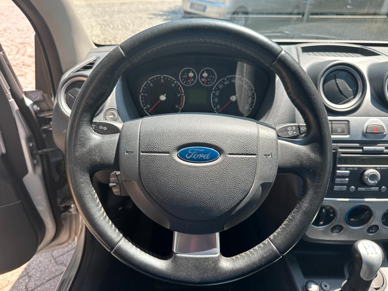 Ford Fiesta 1.4 TDCi 5p.