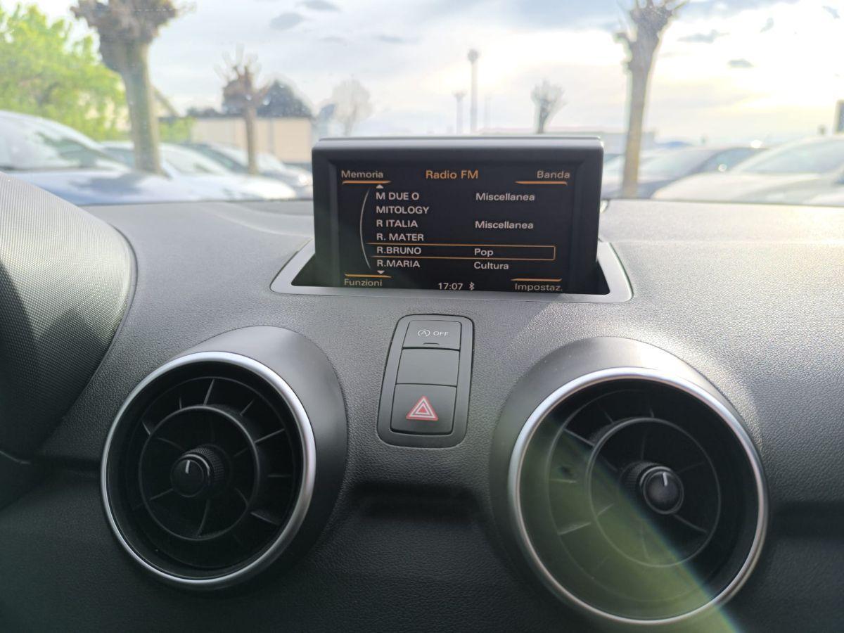 AUDI - A1 - 1.2 TFSI Attraction