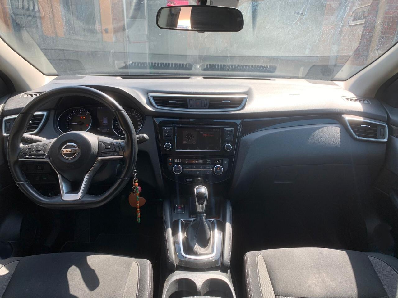 Nissan Qashqai 1.3 DIG-T 160 CV DCT Tekna *AUTOMATICO-UNIPROPRIETARIO*