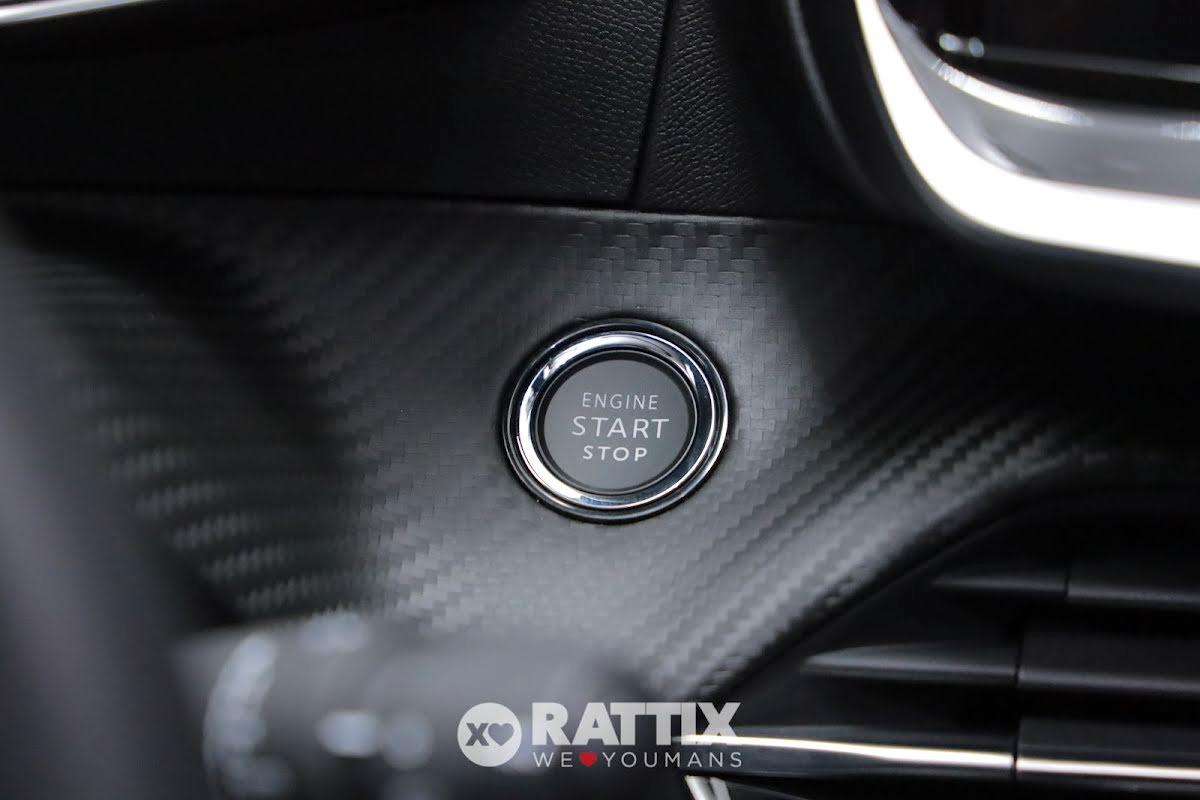 Peugeot 208 1.2 Hybrid 136CV GT e-dcs 6