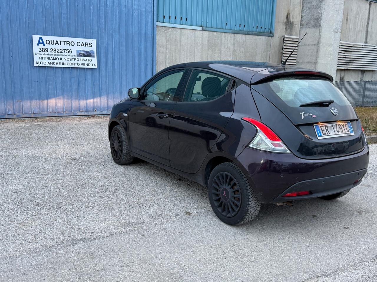 Lancia Ypsilon 1.2 69 CV Unyca