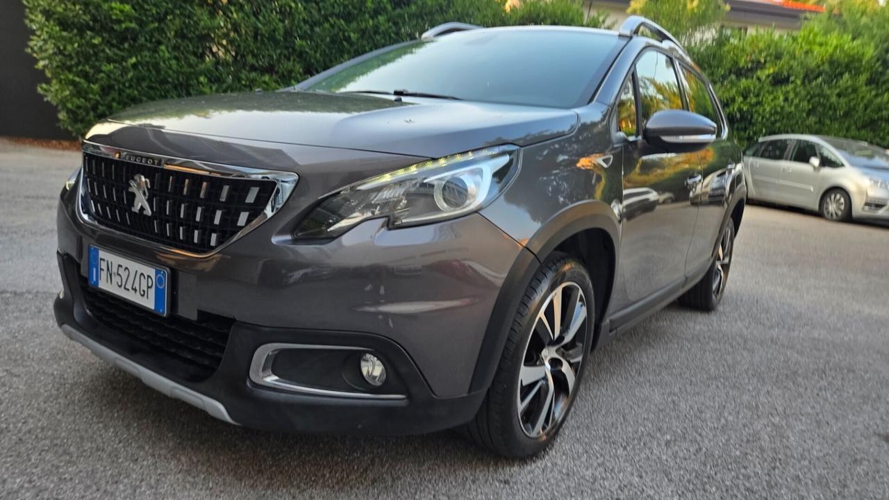 Peugeot 2008 BlueHDi 120 S&S Black Matt