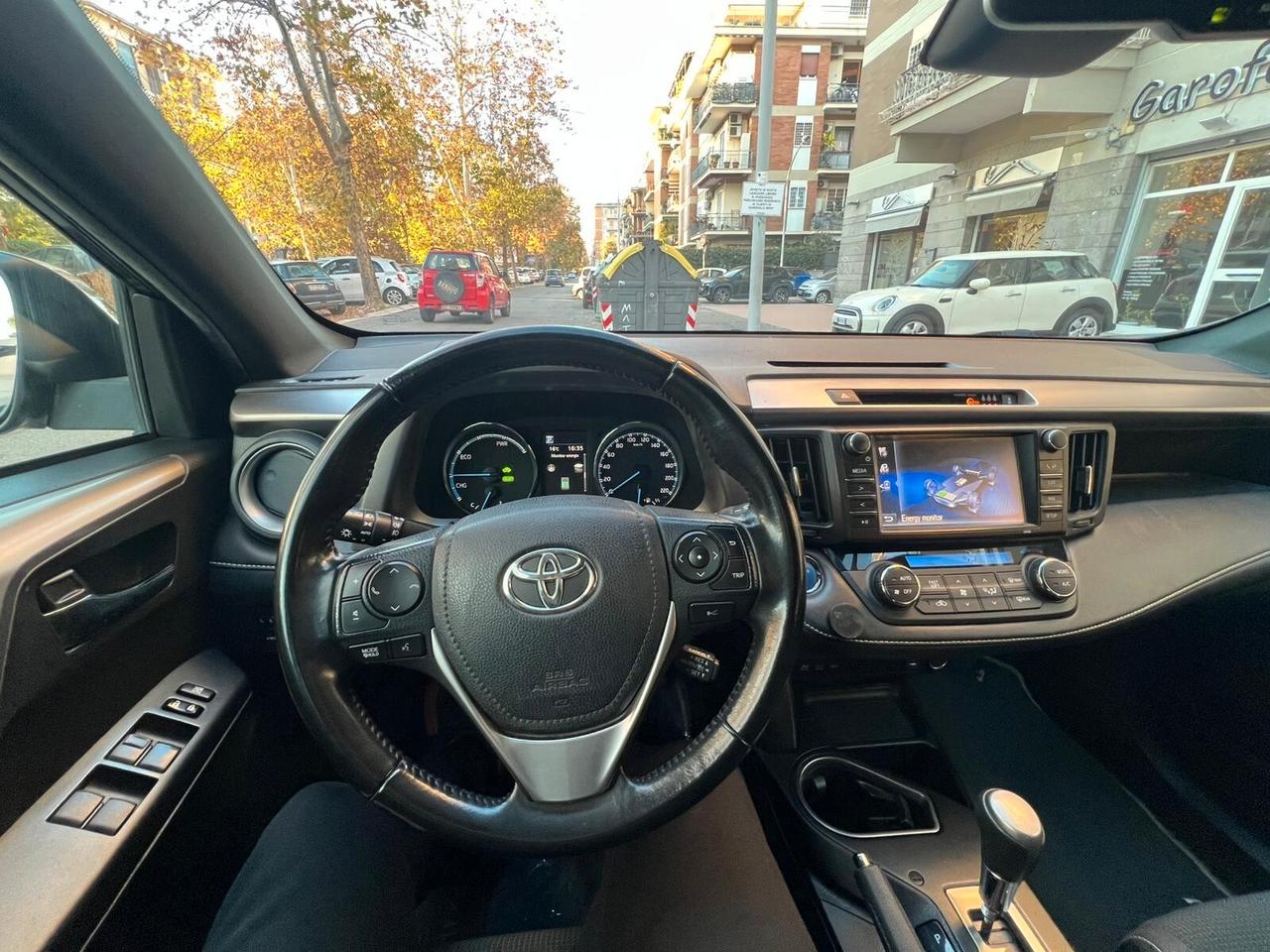Toyota RAV4 2.5 Hybrid 2WD Dynamic+
