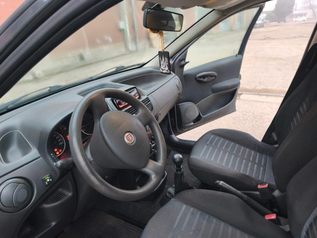 Fiat Punto 2010---1.2 Benzina GPL Neopatentati