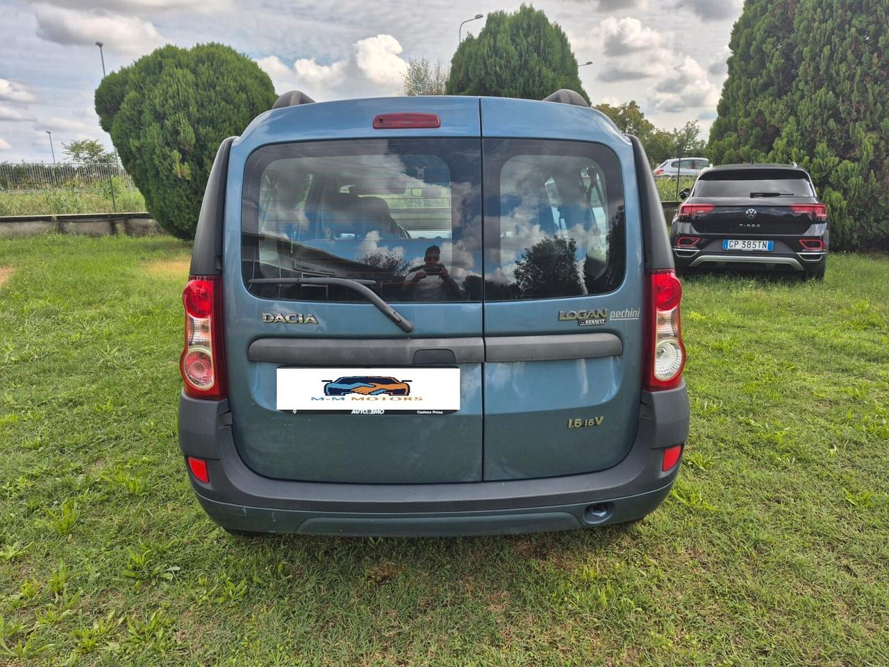 Dacia Logan MCV 1.6 16V 7 posti Lauréate