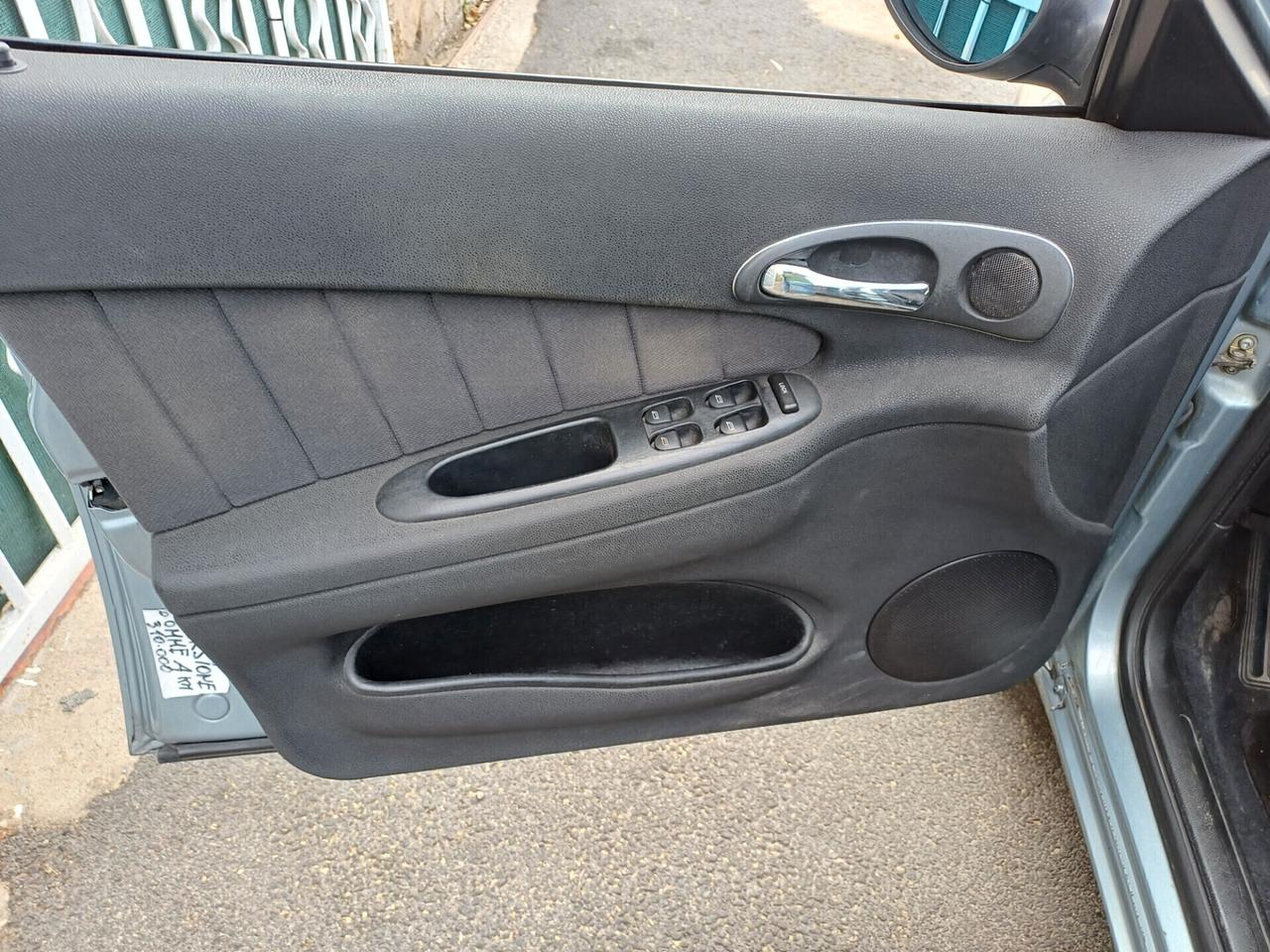 Alfa Romeo 156 2.4 JTD 20V Sportwagon Exclusive
