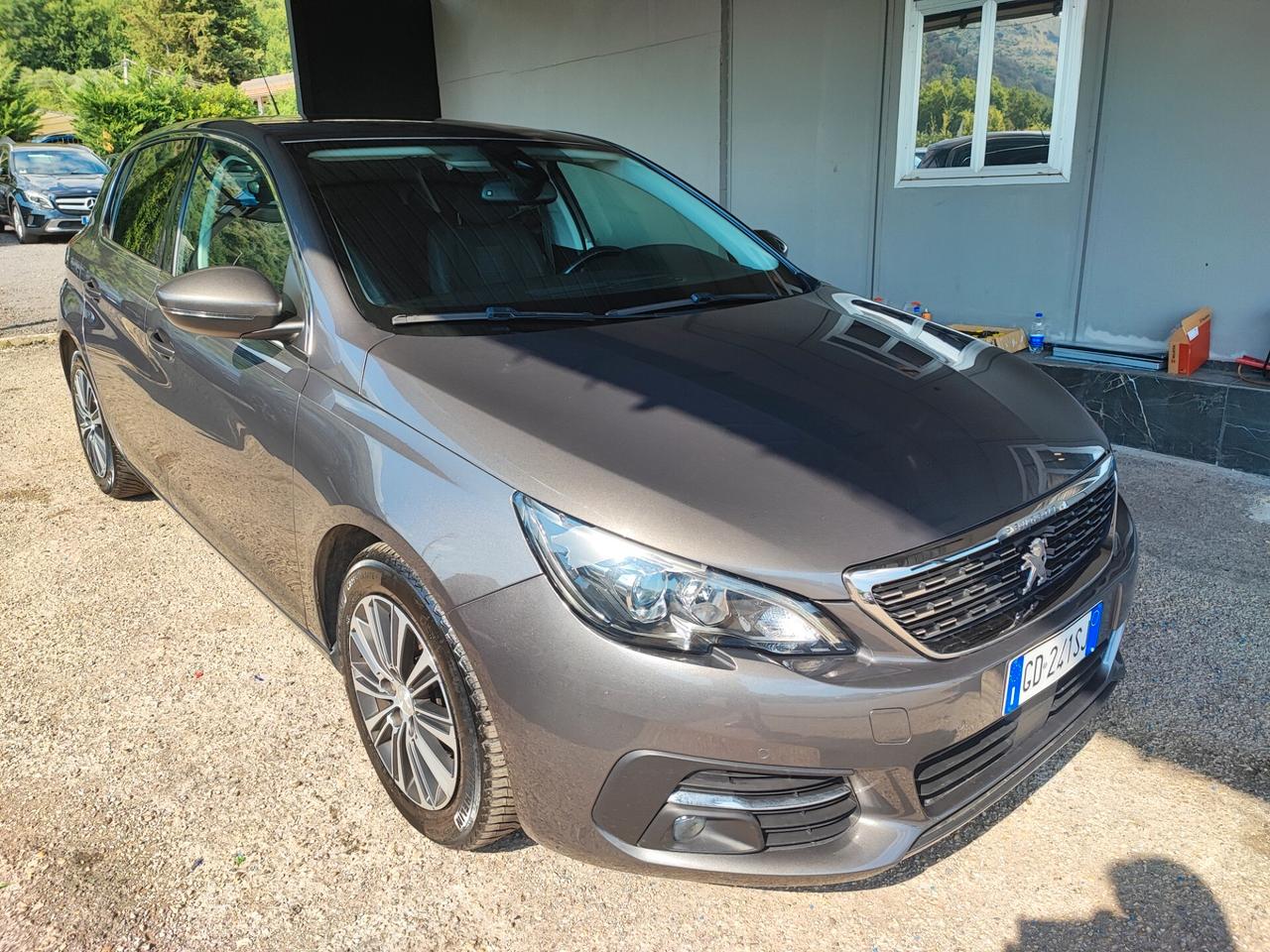 Peugeot 308 PureTech Turbo 130 S&S Allure