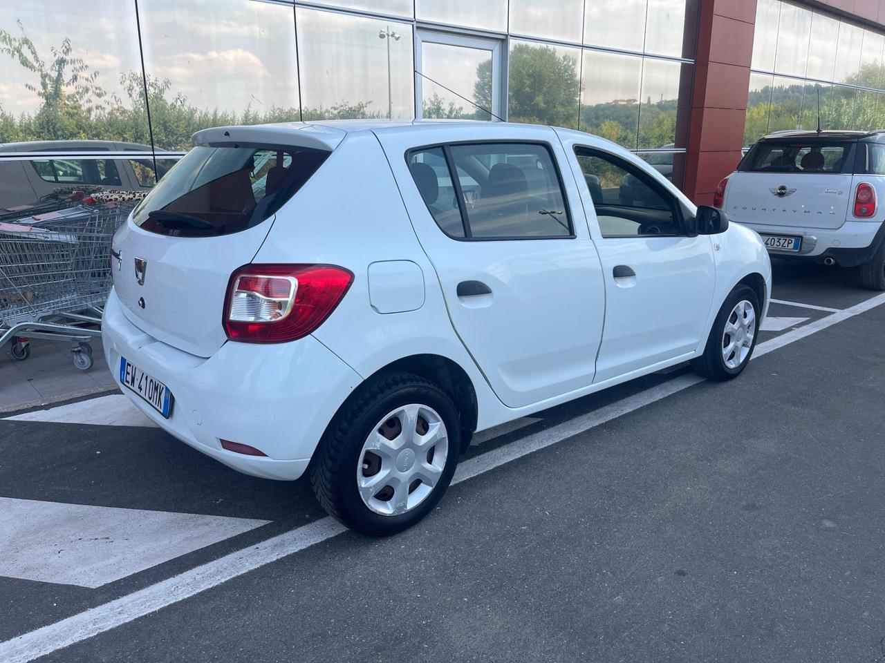 Dacia Sandero 1.2 GPL 75CV Ambiance 2014 177.000 KM