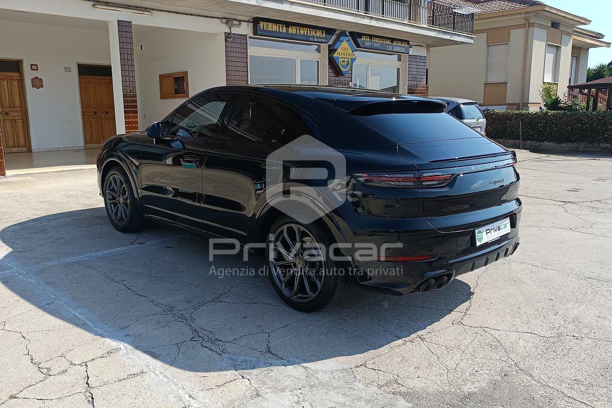 PORSCHE Cayenne Coupé 3.0 V6