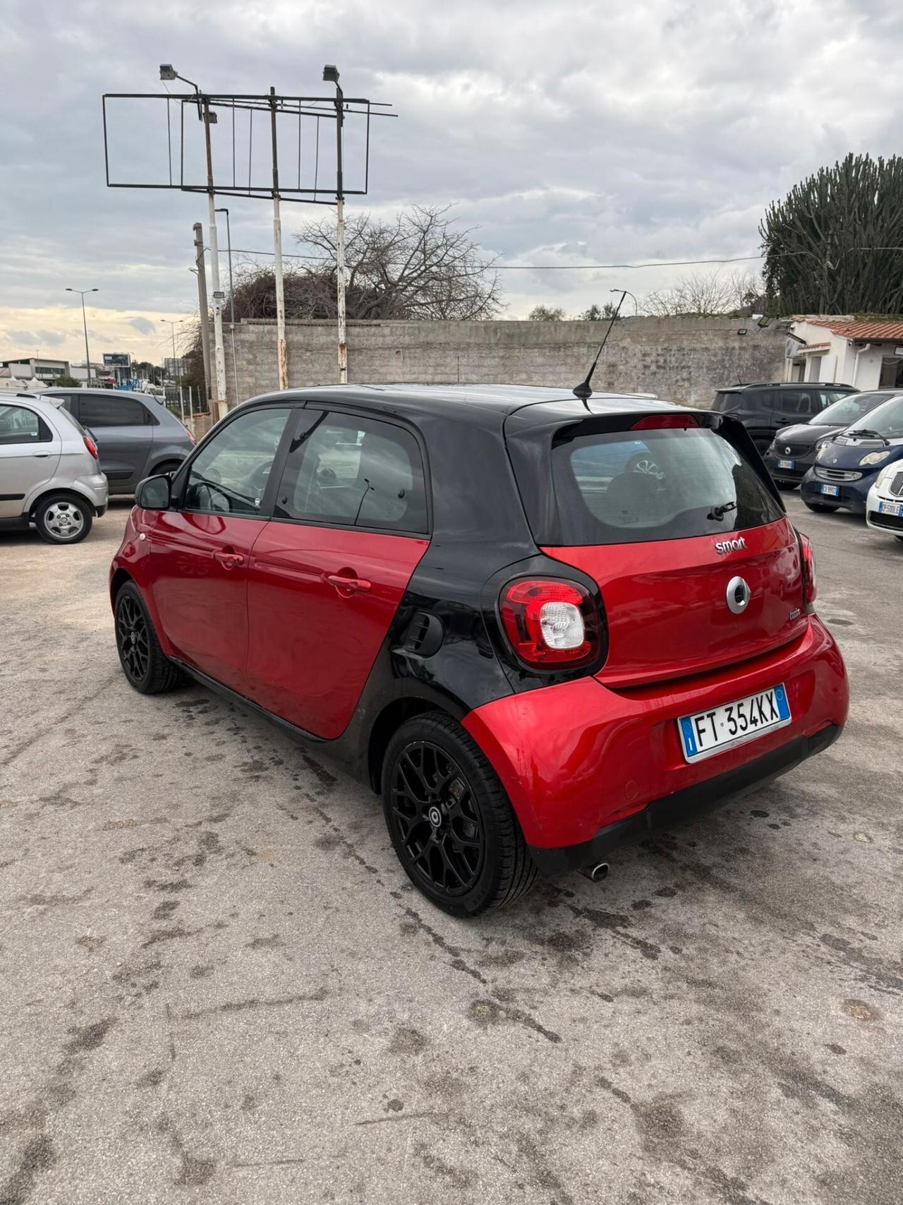 Smart ForFour 90 0.9 Turbo Passion ANNO 2018 KM 142.000 PER INF 3279411053